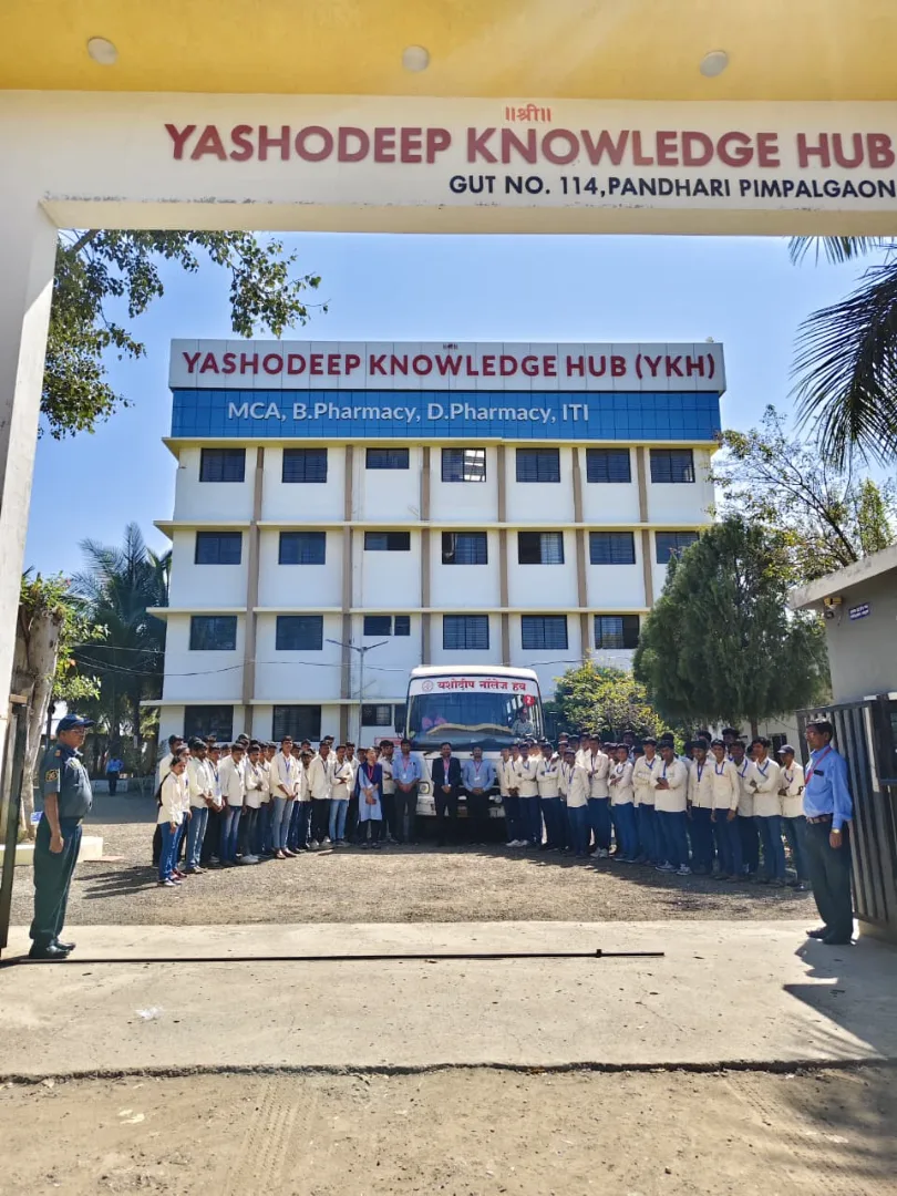 औद्योगिक सहलीद्वारे विद्यार्थ्यांना प्रत्यक्ष उद्योगज्ञानाचा अनुभव